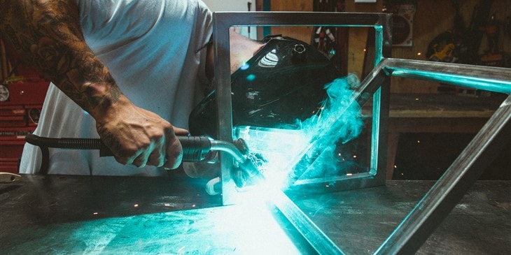 La nostra storia: dall'officina di papà Carmelo a un’azienda all’avanguardia