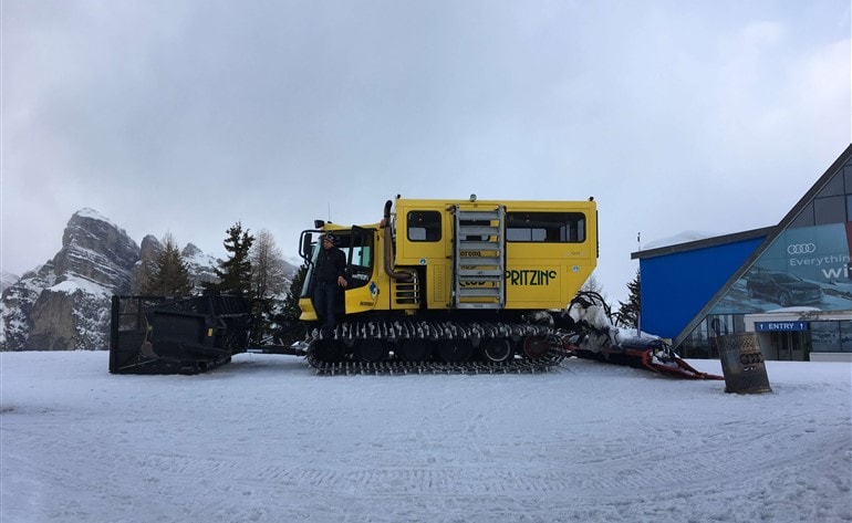 Gatti delle nevi e cabine personalizzate 4cats: comfort, esperienze e nuove opportunità di business in Montagna